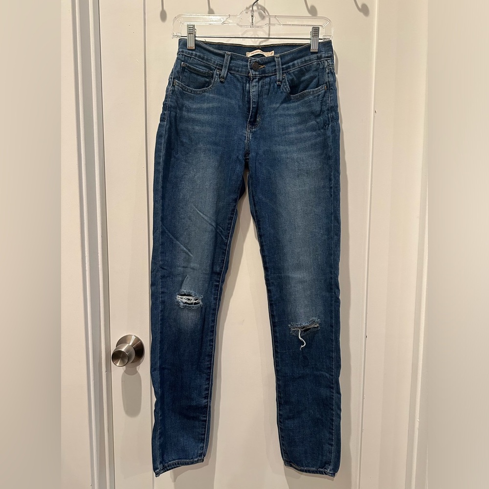 Levi’s low rise jeans